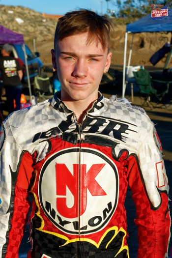 2018 Jonathan Oakden Jonathan Oakden