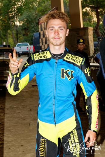 2022 Jonathan Oakden Jonathan Oakden